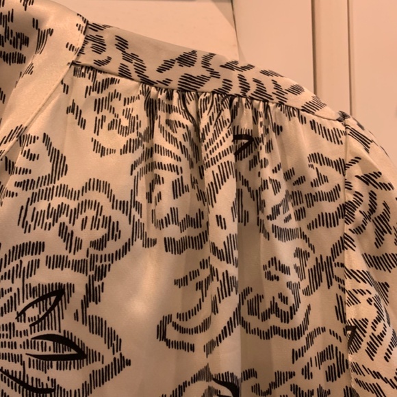 Yves Venet vintage 80s patterned silky flowy mockneck blouse - Picture 6 of 9